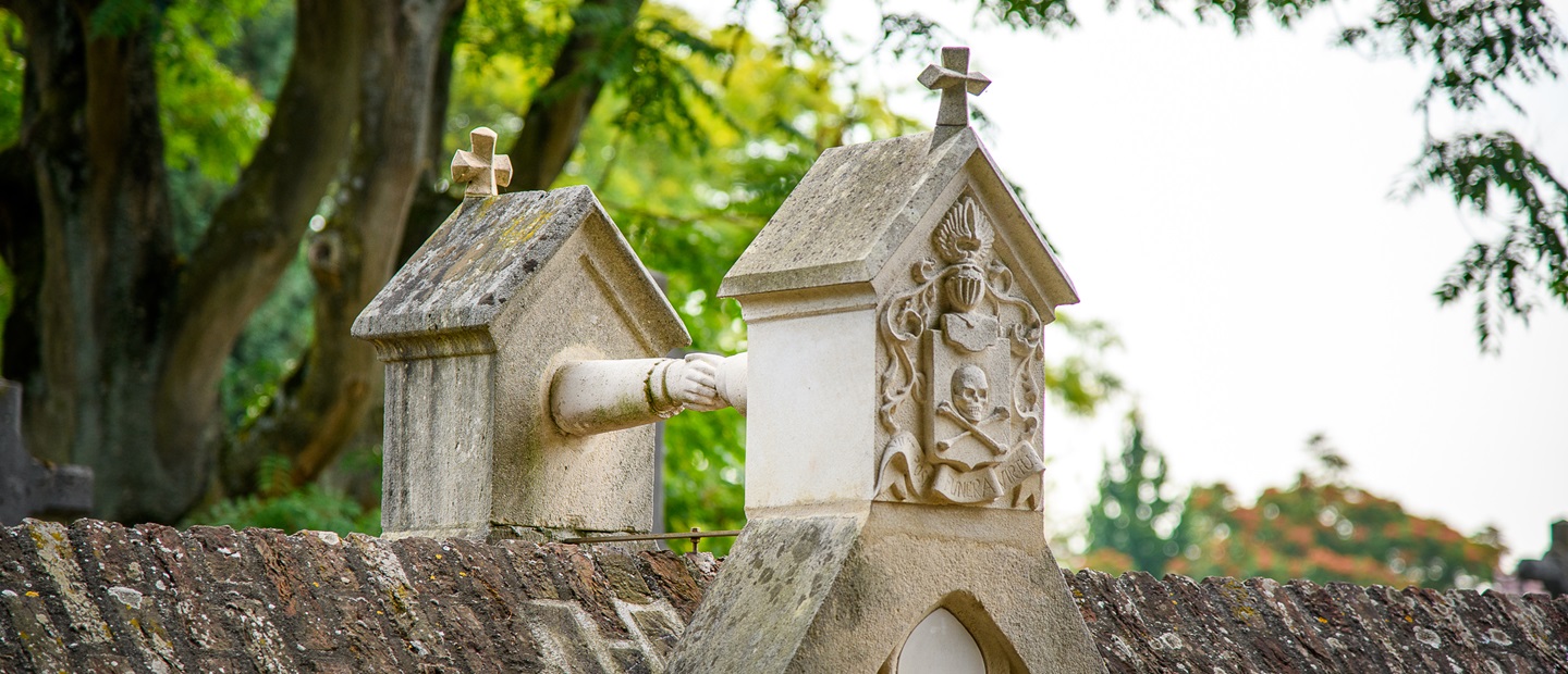 Het wereldberoemde graf met de handjes die tijdens de Open Monumentendag te bezoeken zijn
